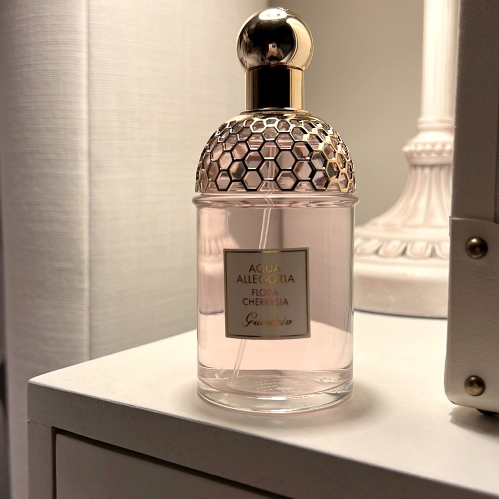 Guerlain aqua allegoria flora Cherrysia perfume (4.2 fl oz)